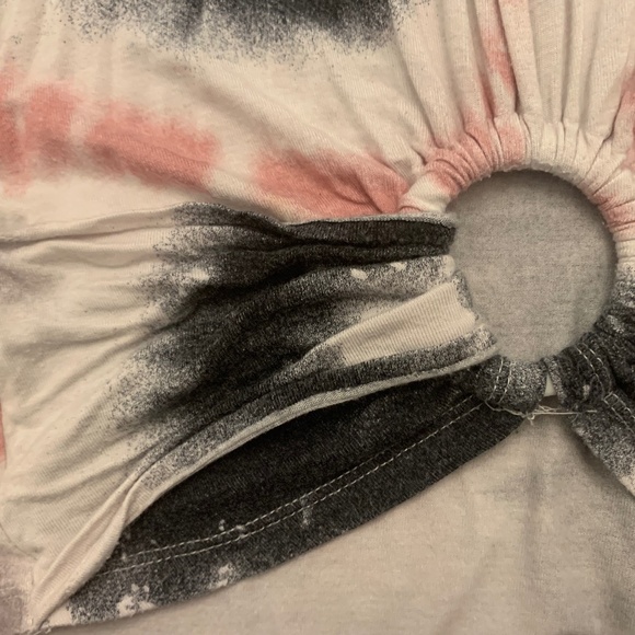 Women's Pink Tie Dyed BLESSED Graphic Tee Shirt Size Small Cinch Bottom - Picture 3 of 7